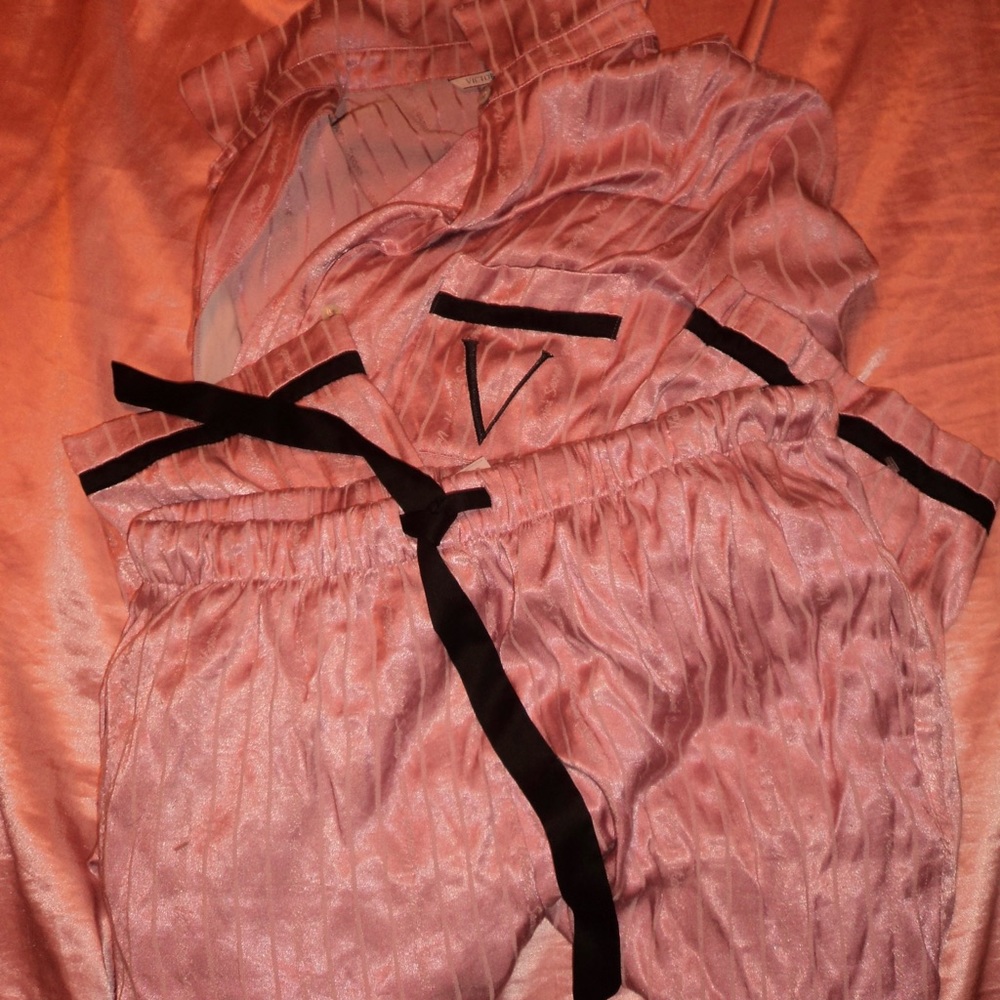 Vintage victoria’s secret pajama set